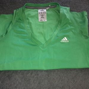 Athletic Addidas tee